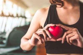 Kalp-krizine-karşı-basit-çözüm...-Bu-rutin-egzersiz-kalp-krizi-riskinin-önüne-geçiyor!