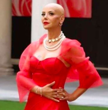 Kanserle-mücadele-eden-Tanyeli’ye-bir-acı-haber-daha