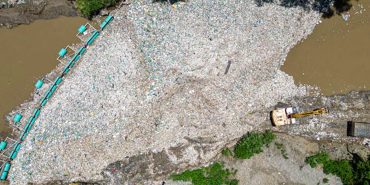 3-milyon-ton-çöpün-Karayip-Denizi’ne-ulaşması-engellendi