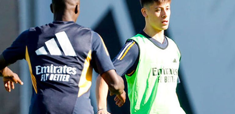 Carlo-Ancelotti'den-sevindiren-Arda-Güler-açıklaması--'Arda'nın-durumu-gayet-iyi...'