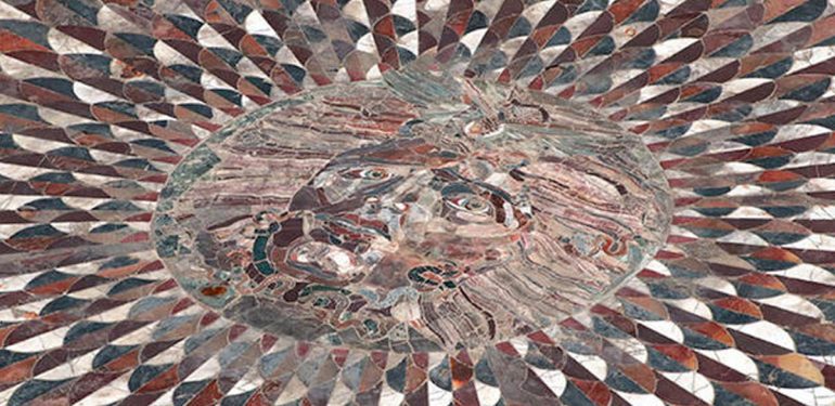 Kış-şartlarından-korumak-için-Medusa-mozaiğinin-üzeri-kapatılacak