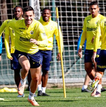 Lider-Fenerbahçe,-Hatayspor-maçının-hazırlıklarını-sürdürdü