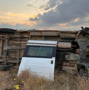 Niğde'de-işçilerin-taşındığı-servis-devrildi--15-yaralı