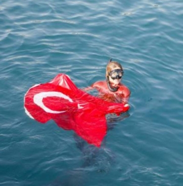 Şahika Ercümen'den '100. Yıl' dalışı