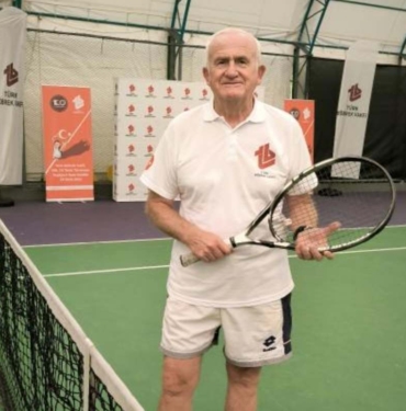 Türk Böbrek Vakfı, Cumhuriyet’in 100. yılına özel tenis turnuvası düzenledi