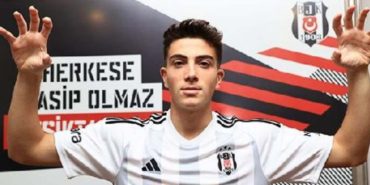 Beşiktaş, Yakup Arda Kılıç ile profesyonel sözleşme imzaladı
