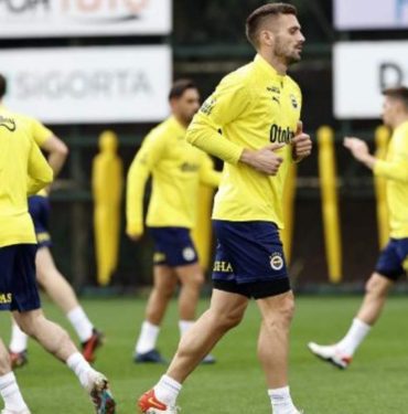 Fenerbahçe, Trabzonspor maçı hazırlıklarını sürdürüyor