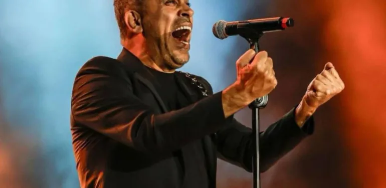 Haluk Levent