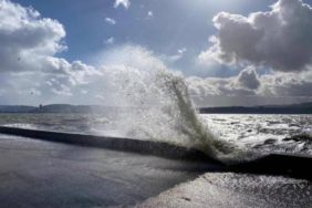 İzmir'de fırtına