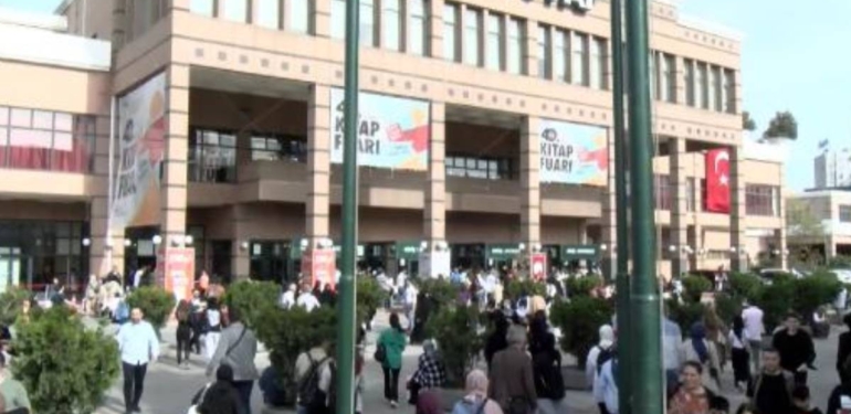 TÜYAP kitap fuarı
