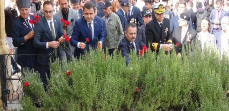 çanakkalenin ilk şehitleri anısına tören