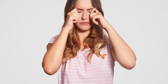 Gözünüzü ovalarken bir kez daha düşünün…