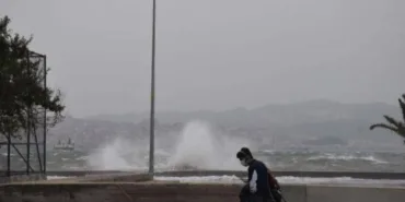 izmir-fırtına