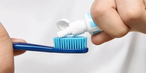 Çocuklarda hangi tip diş macunu kullanılmalı?