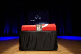 metin uca veda töreni