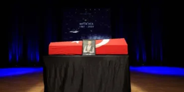 metin uca veda töreni