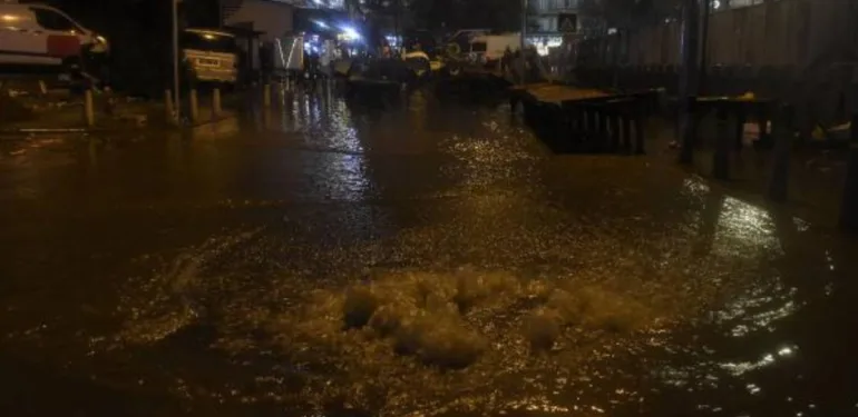 sarıyer su bastı