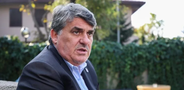 serdal adalı