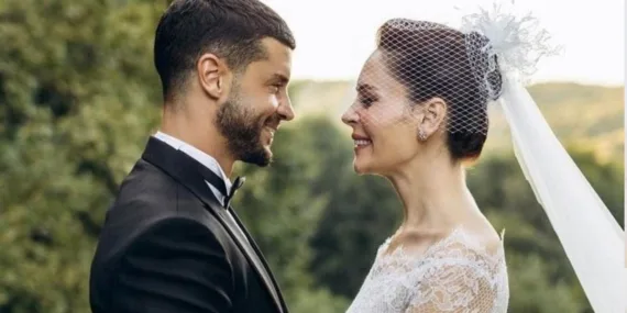 Yıldız Çağrı Atiksoy ile Berk Oktay çiftinden güzel haber