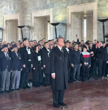 Beşiktaş'ta Hasan Arat ve yönetimden Anıtkabir'e ziyaret!