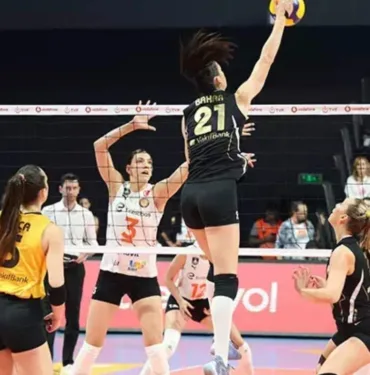FIVB Kulüpler Dünya Şampiyonası Finalinde Türk derbisi! Vakıfbank-Eczacıbaşı...