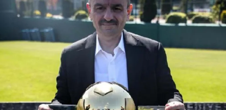 Trabzonspor Başkan Yardımcısı Hacıhaliloğlu Nwakaeme gidince kızım bana küstü