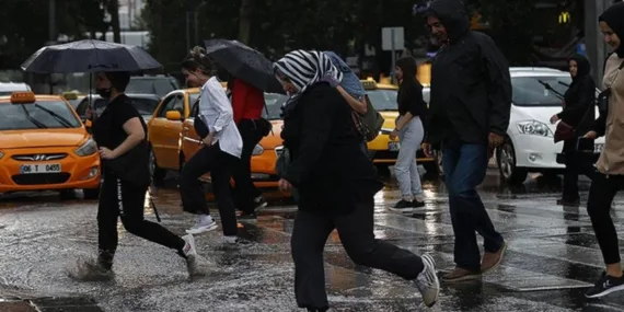 İzmir için kritik uyarı: Taşkın ve fırtına riski çok yüksek!