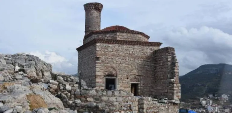 kale cami-efes