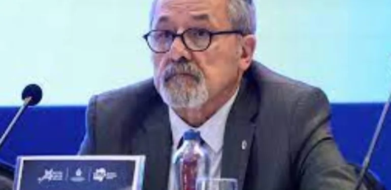 naci görür