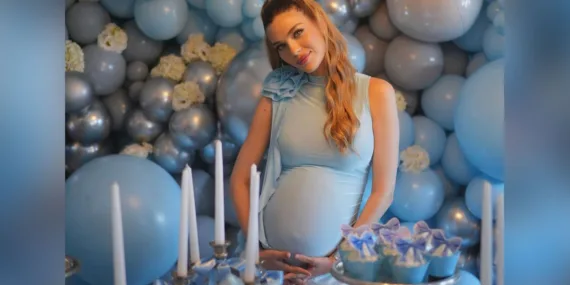 8 aylık hamile Yasemin Şefkatli baby shower partisi yaptı: Bebeklerinin ismi de belli oldu