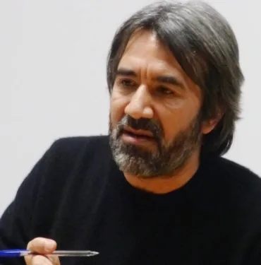 zeki demirkubuz (1)