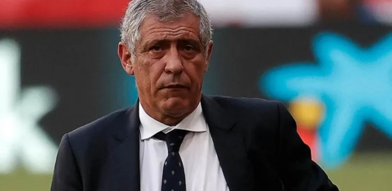 Beşiktaş'ın yeni teknik direktörü Portekizli Fernando Santos oldu!