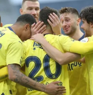 Cengiz Ünder yıldızlaştı! Fenerbahçe, İstanbulspor karşısında farklı kazandı...