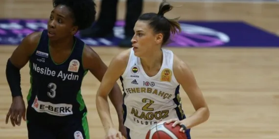 Fenerbahçe Alagöz namağlup liderliğini sürdürdü