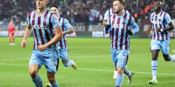 Karadeniz derbisinin kazananı Trabzonspor!