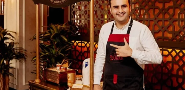 Babası tarafından dolandırılmıştı! CZN Burak Ferrari alıp paylaştı