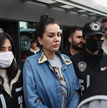 dilan polat
