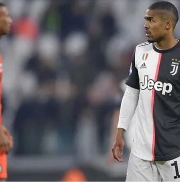 douglas costa