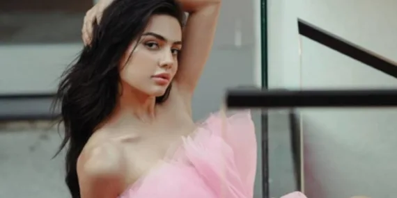 Ece Ronay’ın paylaşımları yeniden gündemde: ‘4 milyon TL kazanıyor’ iddiası!