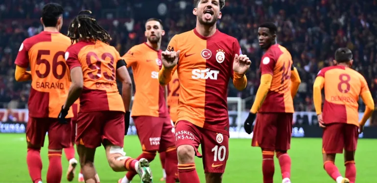galatasaray mertens