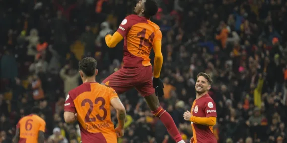 Zaha’dan milli takım açıklaması: ‘Geri dönmeye hazırım’