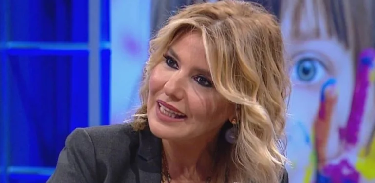 Gülben Ergen’i şoke eden soru: Röportajı yarıda kesti!