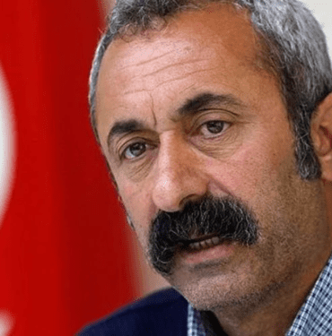 komunist-baskan-macoglu-kadikoy-den-aday-1704473236-413-x750