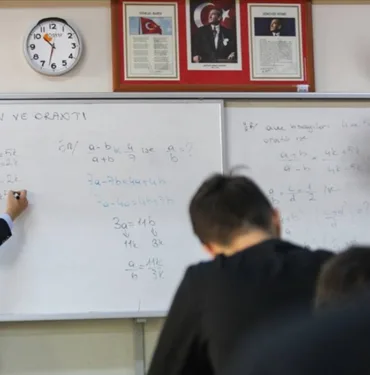 öğretmen öğrenci sınıf
