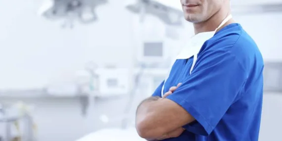 Vajina muayenesinde hamam böceği şoku!