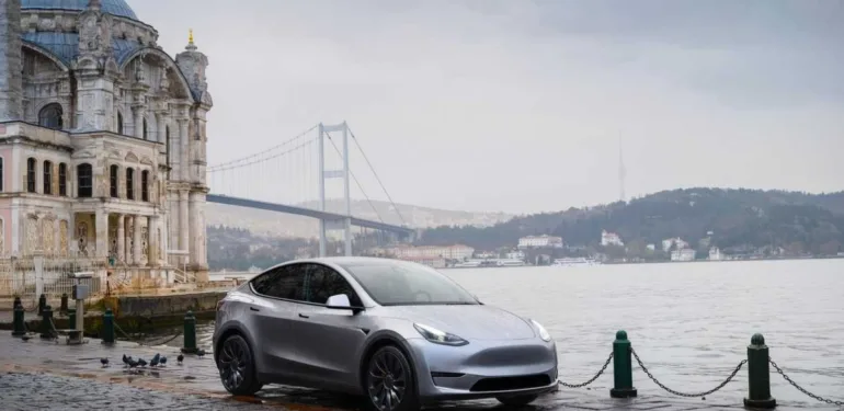 tesla istanbul