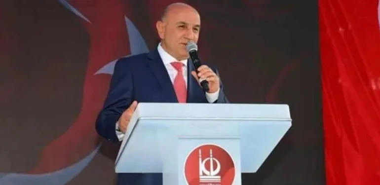 turgut altınok1