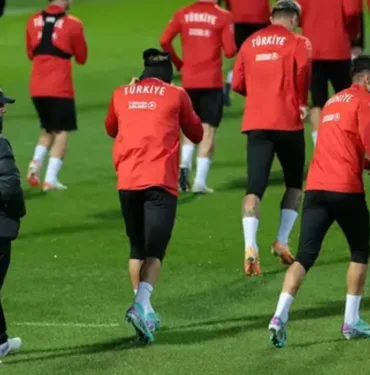 A Milli Futbol Takımı, FIFA sıralamasında iki basamak yükseldi...