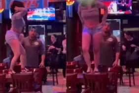 Alkolü fazla kaçırınca üzerini çıkarıp dans etmeye başladı