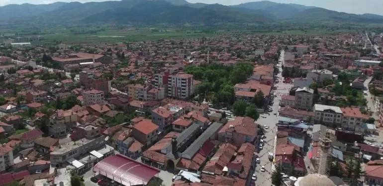 Amasya'da sahte içki operasyonunda 2 zanlı yakalandı